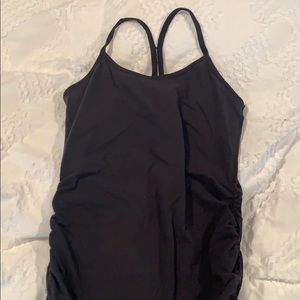 Beyond the bump maternity workout tank size M